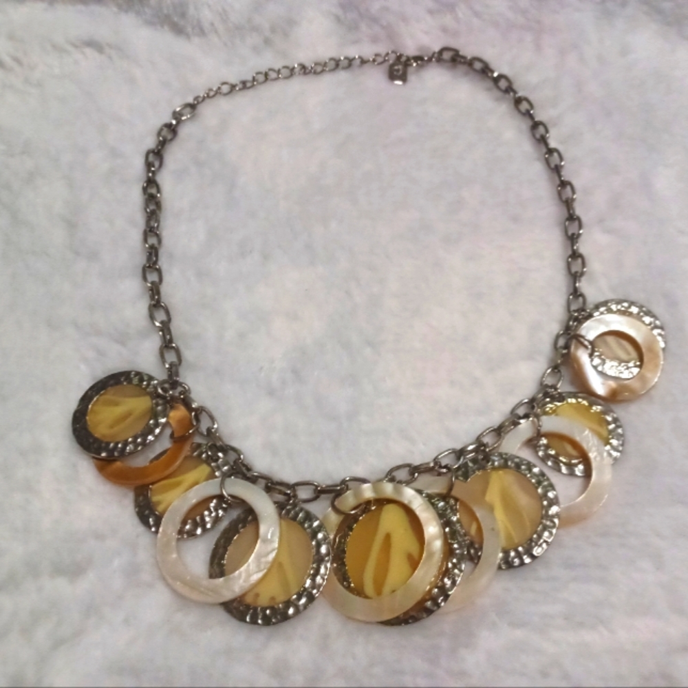 Elegant Gold and Silver Necklace